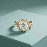 3.55 Ct Round Cut Moissanite Floral Halo Ring Set for Women