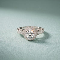 2.10 Ct Round Cut Moissanite Vintage Halo Engagement Ring for Women White