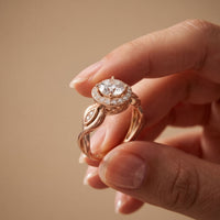 1.25 Ct Round Cut Halo Vintage-Inspired Moissanite Ring Rose Gold