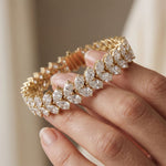 17.60 Ct Pear Cut Moissanite Luxe Leaf Link Tennis Bracelet Gold