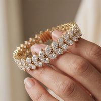 17.60 Ct Pear Cut Moissanite Luxe Leaf Link Tennis Bracelet Gold