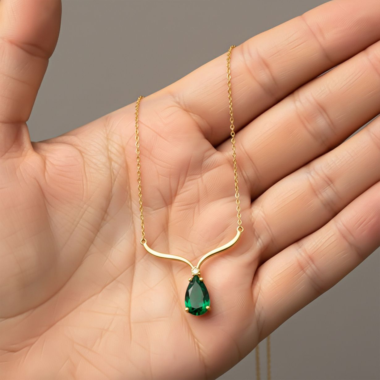 Sterling Silver Emerald Vine Drop Necklace