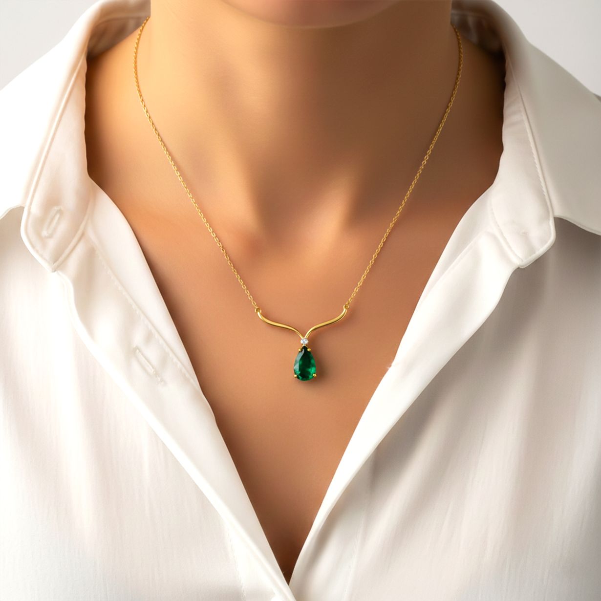Sterling Silver Emerald Vine Drop Necklace