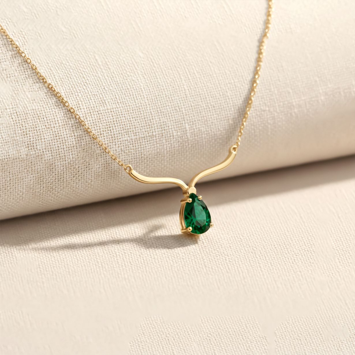 Sterling Silver Emerald Vine Drop Necklace