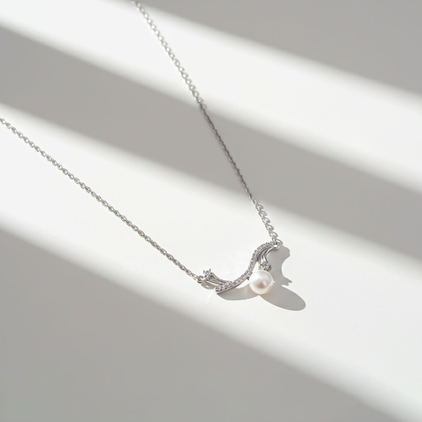 Silver Wave Pearl Necklace