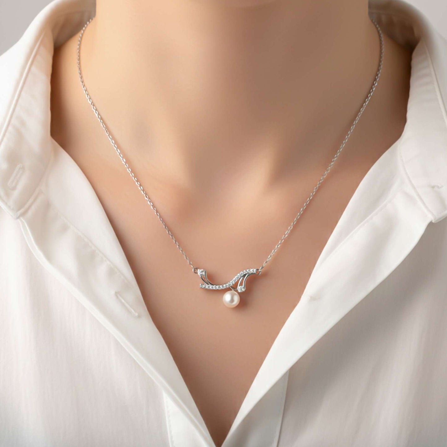 Silver Wave Pearl Necklace