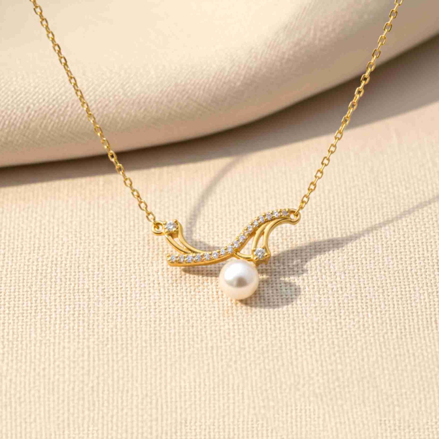 Silver Wave Pearl Necklace