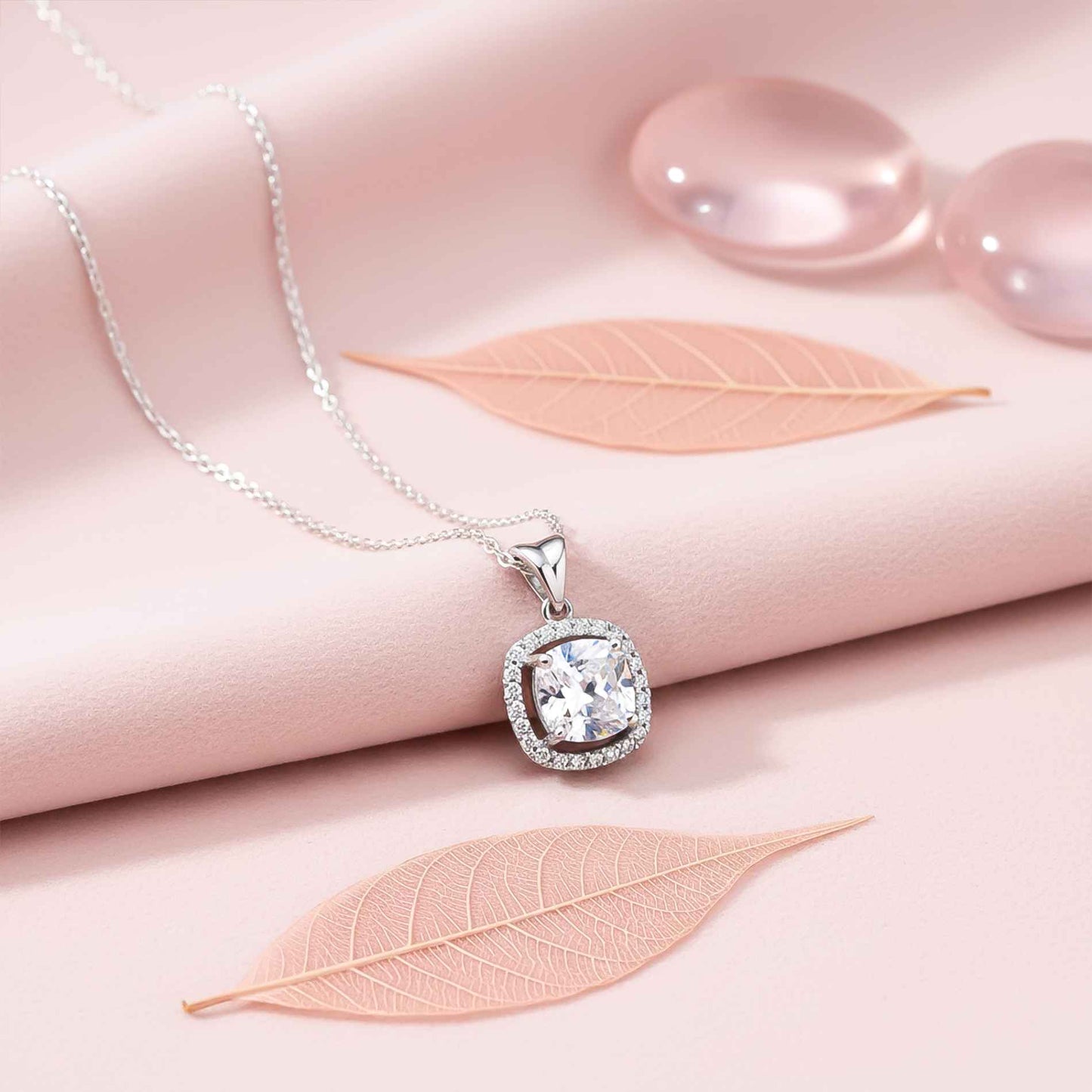 Silver Round Halo Pendant