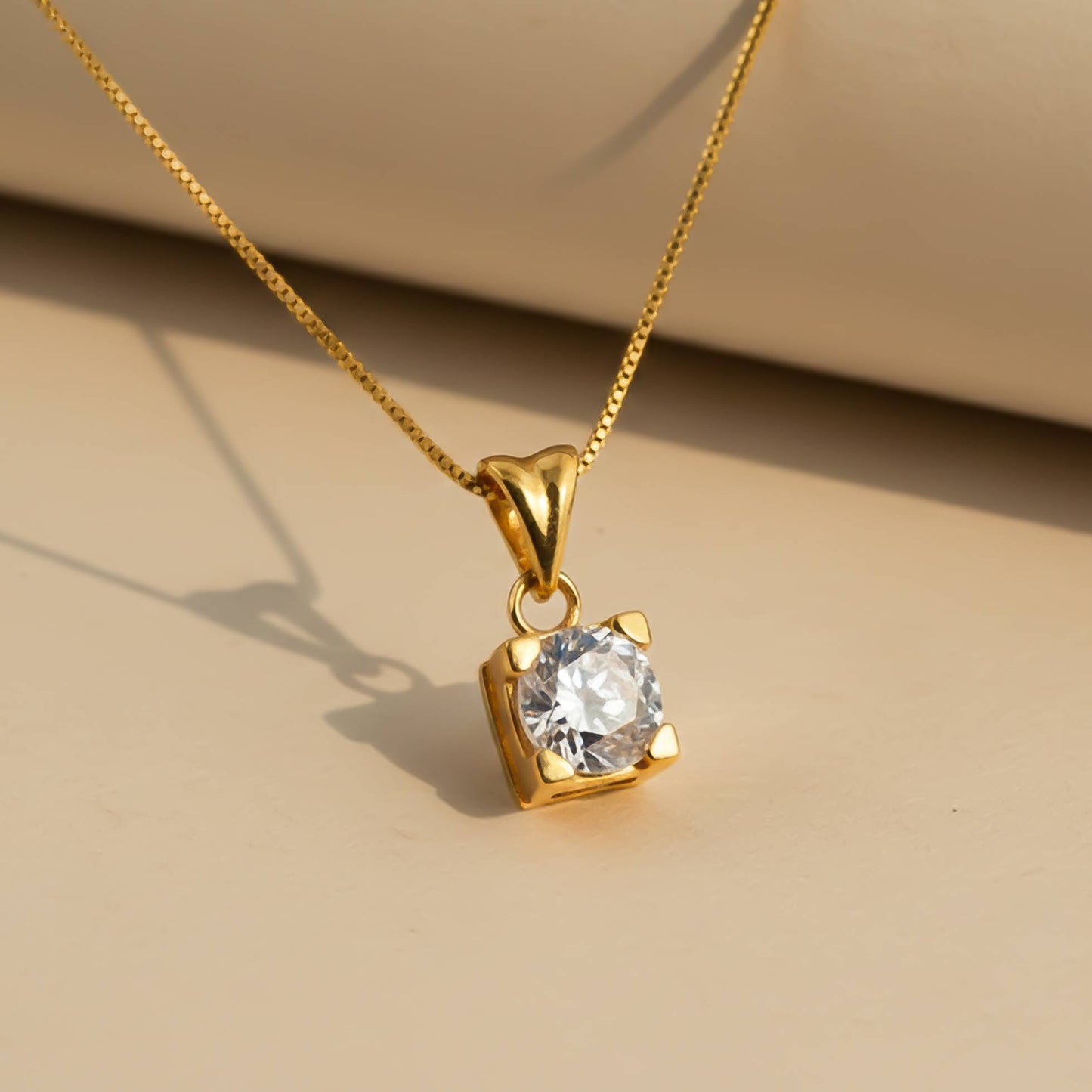 Silver Classy Solitaire Pendant