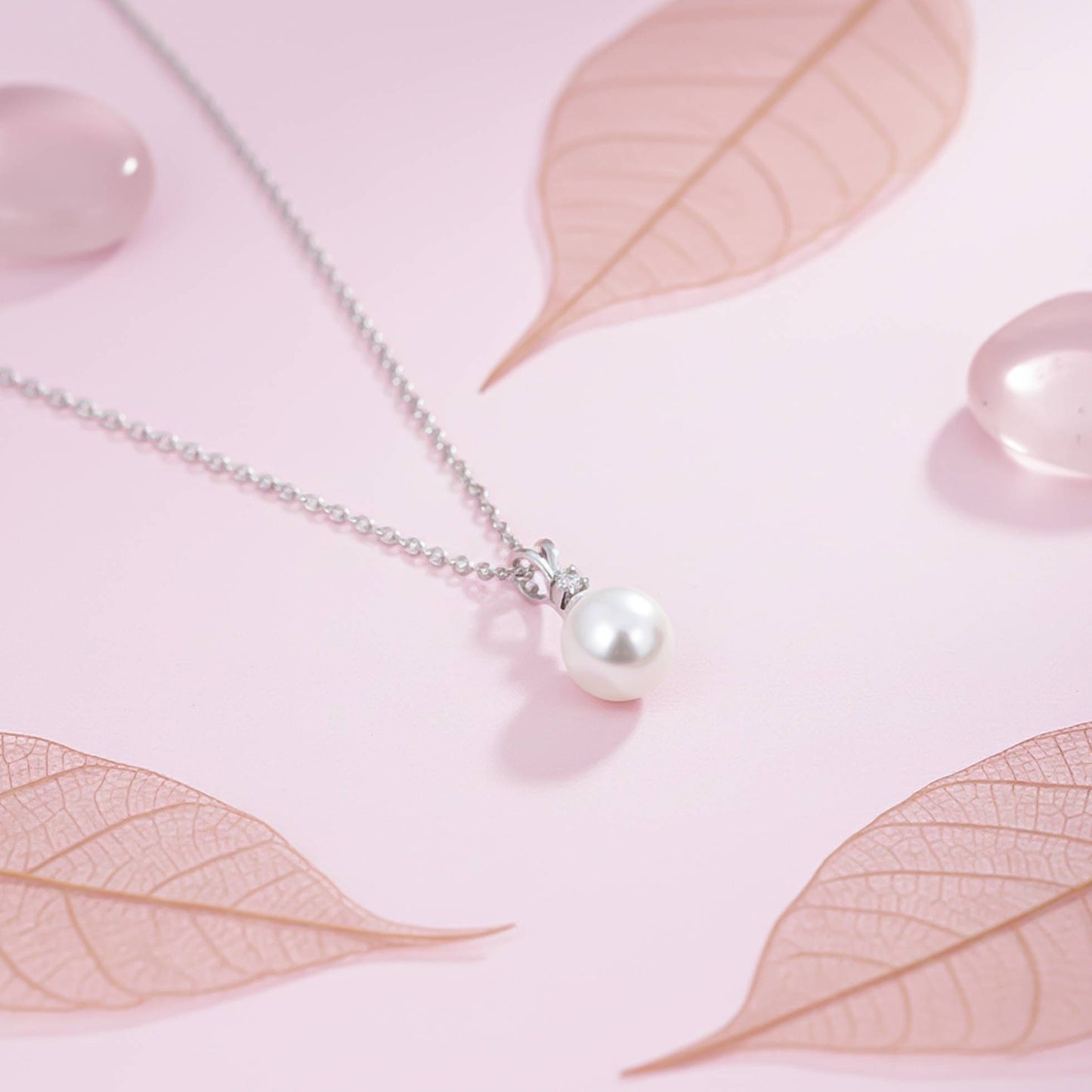 Silver Freshwater Water Moon Pendant