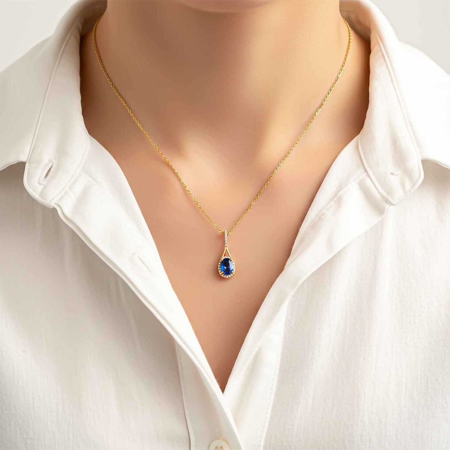 Silver Dazzling Halo Sapphire Pendant