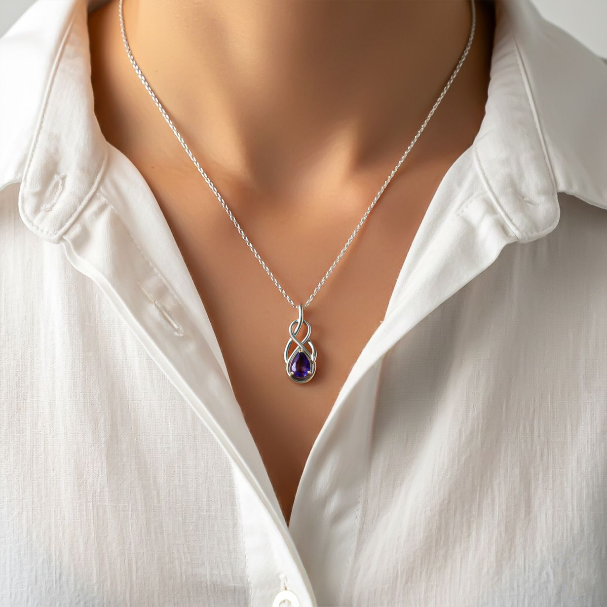 Silver Sapphire Infinity knot Pendant Gold Vermeil (2.5 Micron)