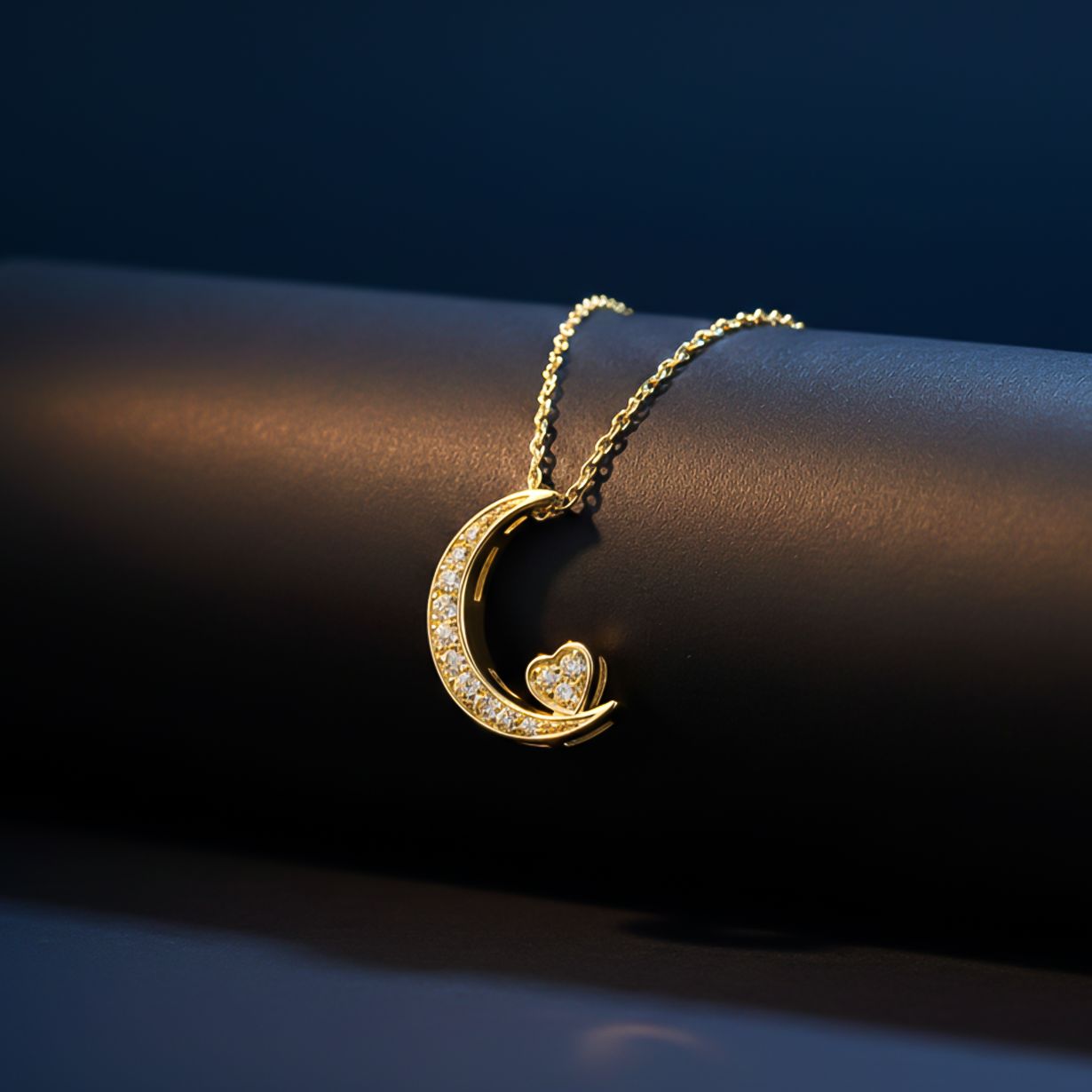 Silver Moon to Heart Necklace