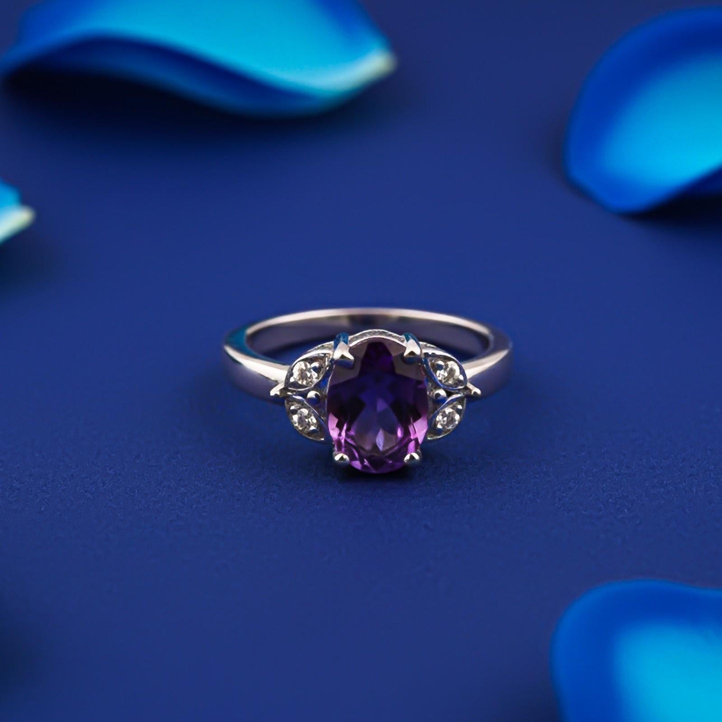 Silver Amethyst Oval Vintage Ring