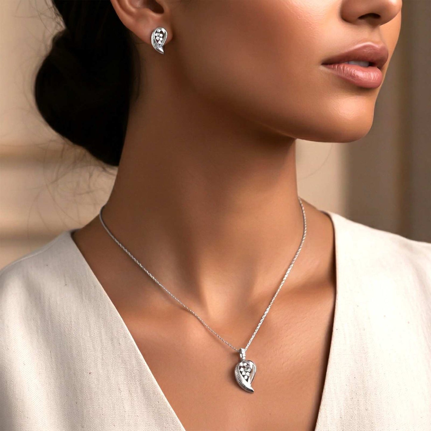 Silver Leaf Sparkle Pendant & Earrings Set