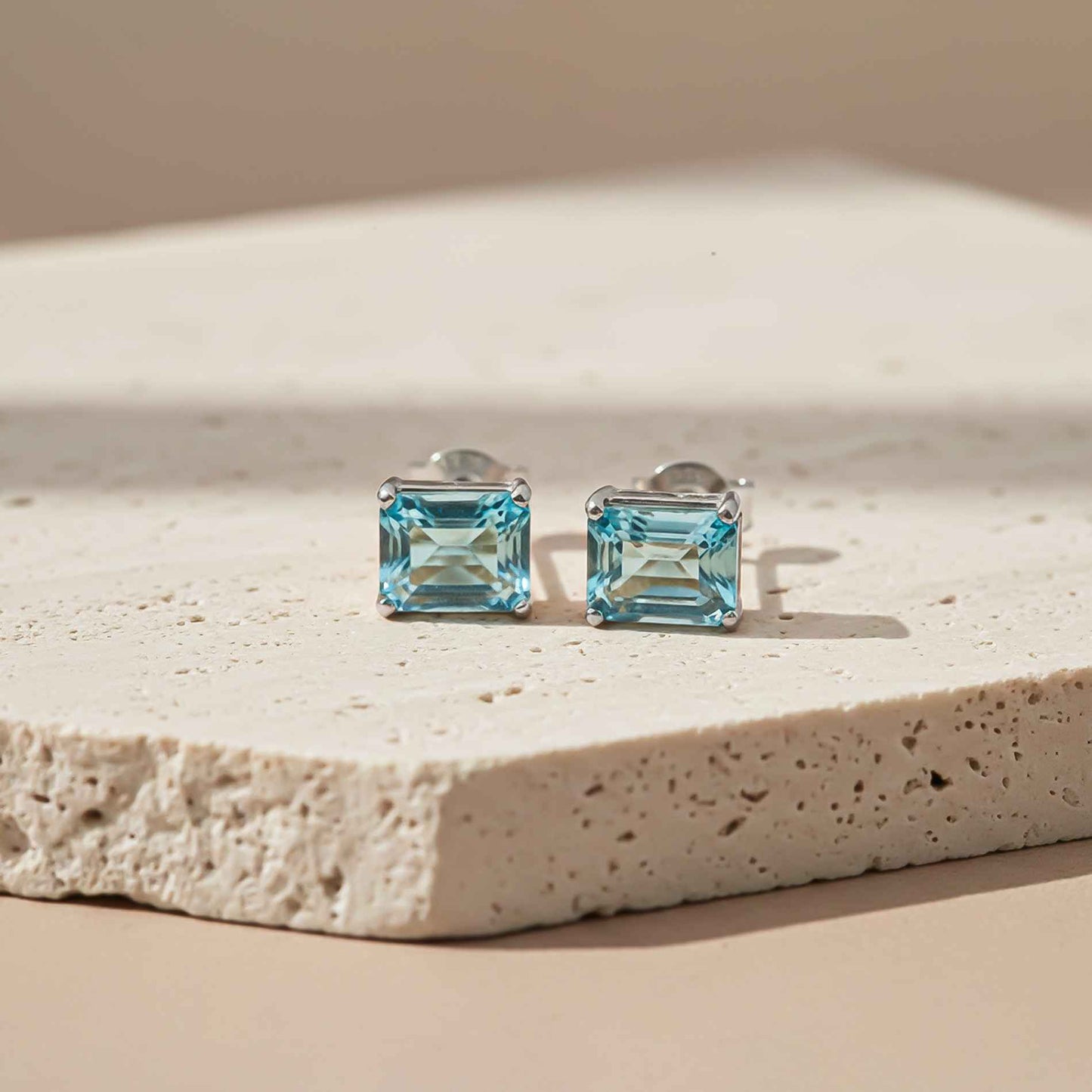 Silver Aqua Solitaire Stud Earrings